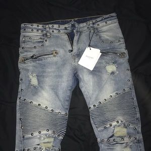 Balmain studded jeans size 30 worn x3